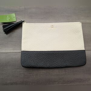 KATE SPADE Zipper Pouch Black and Cream with Striped Interior Tassel Pull NWT